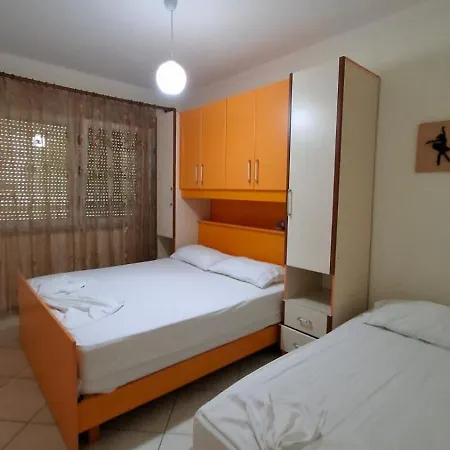 Xhenis Apartament's